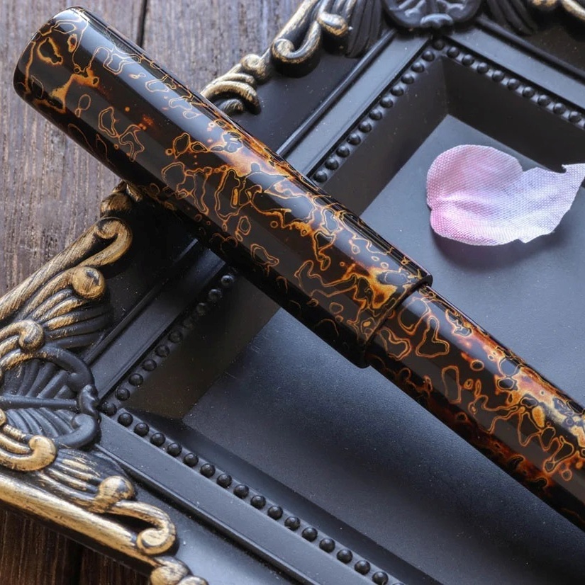 Sekai - Saihi Urushi - Kuro-age